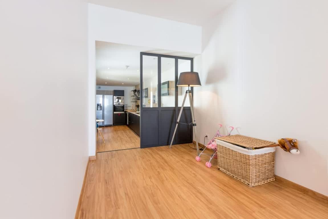 LES PIEDS DANS L'EAU - Bel appartement - Vue mer - 6 personnes Cancale Extérieur photo